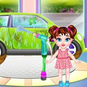 Baby Taylor Helping Time