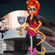 Monster High Toralei Stripe Shopping Dressup