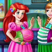 Royal Pregnant Bffs H5